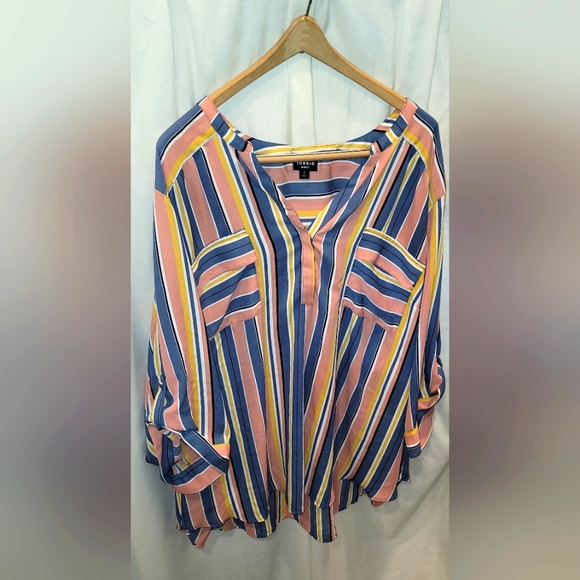 Torrid Harper Georgette Pullover 3/4 Sleeve Plus Size 6 Salmon Striped Blouse - Picture 2 of 9